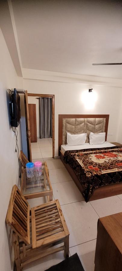 Hotel Snow Country Villa Manali  Ngoại thất bức ảnh