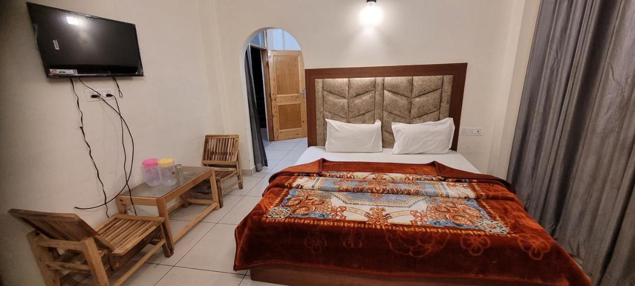 Hotel Snow Country Villa Manali  Ngoại thất bức ảnh