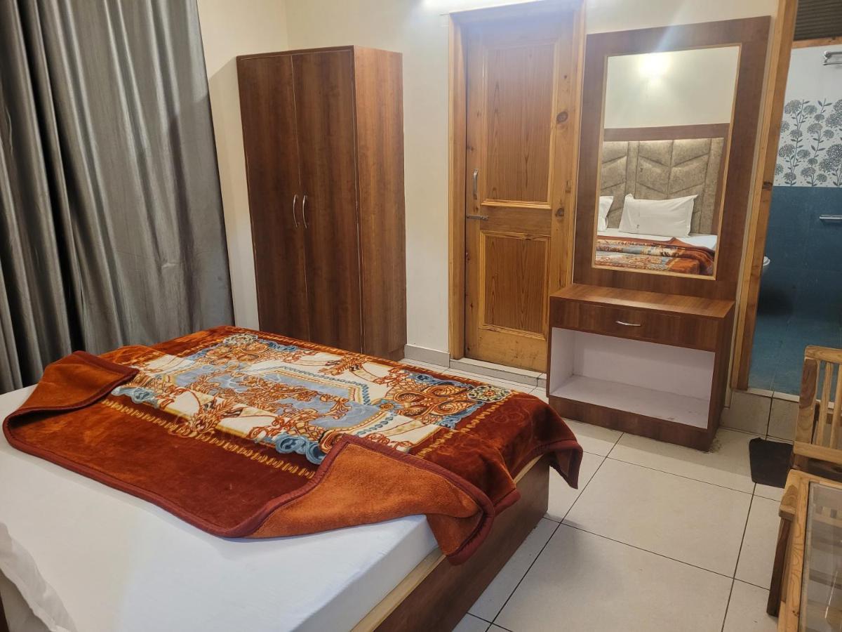 Hotel Snow Country Villa Manali  Ngoại thất bức ảnh