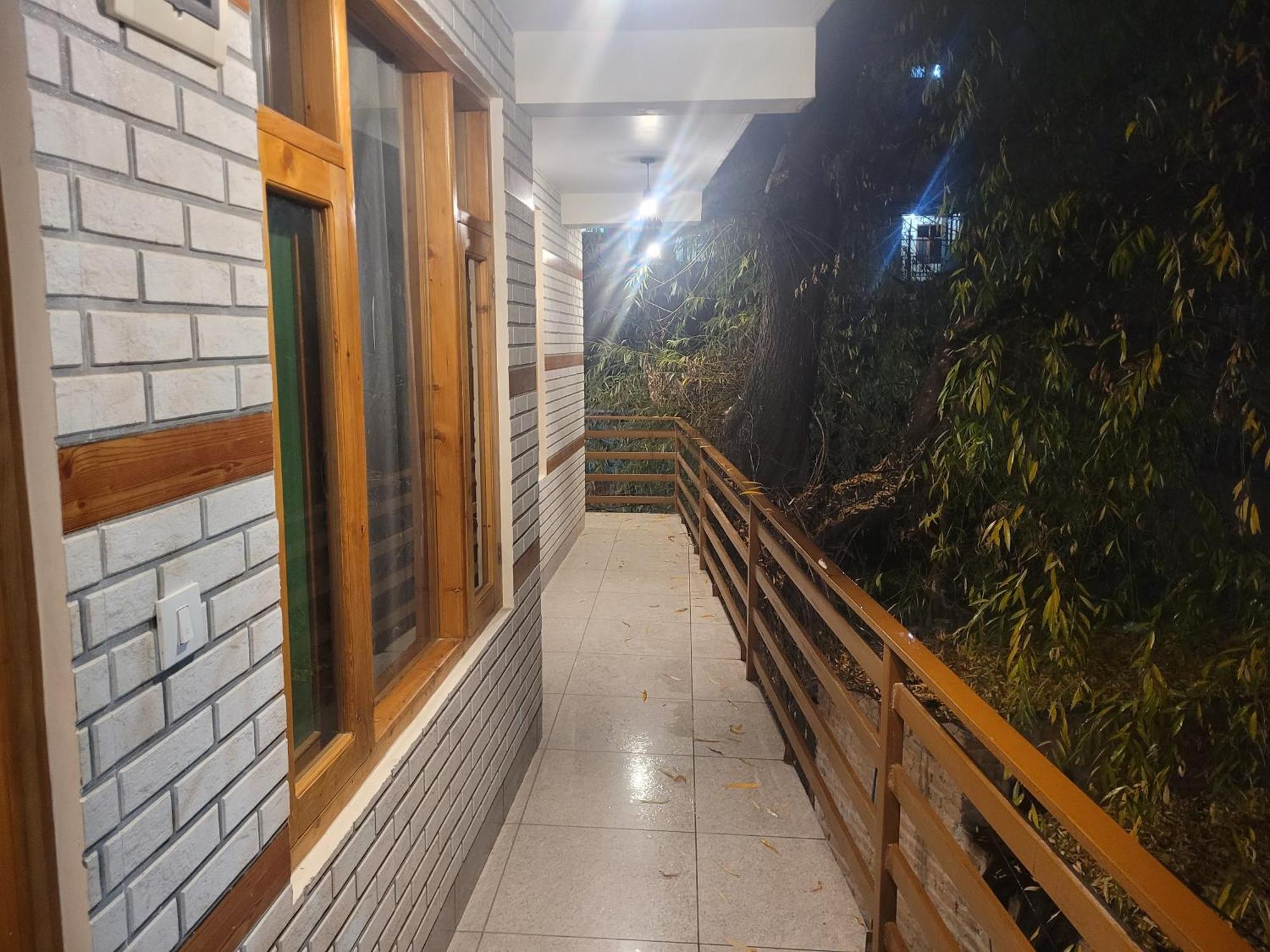 Hotel Snow Country Villa Manali  Ngoại thất bức ảnh